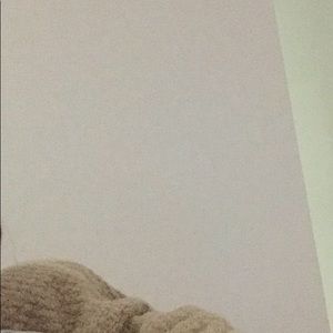 Meet your Posher, Chloe